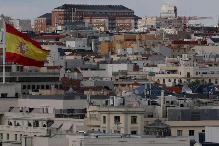 Коронавірус в Іспанії: за минулу добу зареєстровано найменше нових і летальних випадків