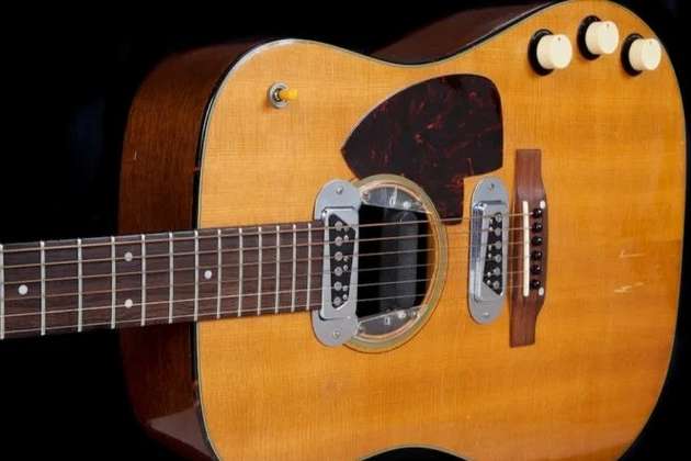 Гітару Курта Кобейна виставили на аукціон за $1 млн