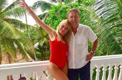 Видатний футболіст київського «Динамо» стане батьком у 70-річному віці