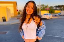 Девушка отметила, что начальник и его секретарша занимаются «кое-чем неприличным» и что это происходит каждый день