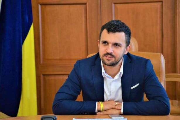 Заступника голови Одеської ОДА звільнили за затримку надбавок медикам