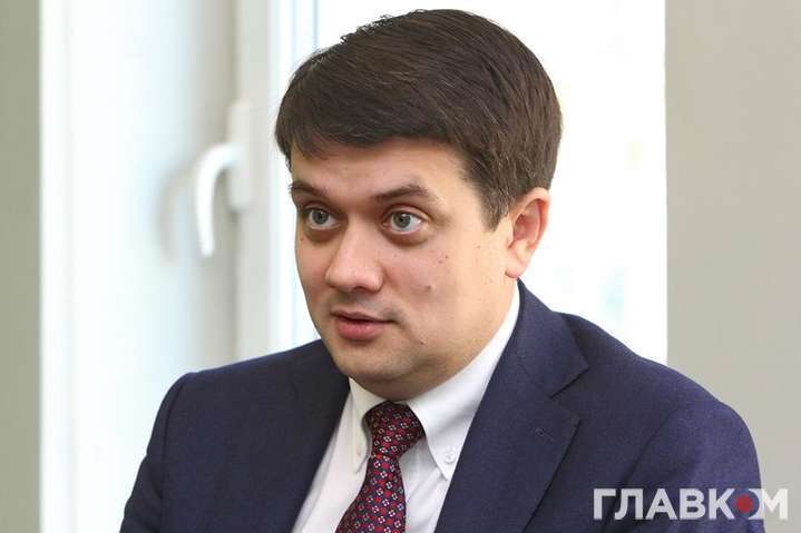 Разумков запевняє, що не збирається міняти крісло спікера на посаду мера Києва