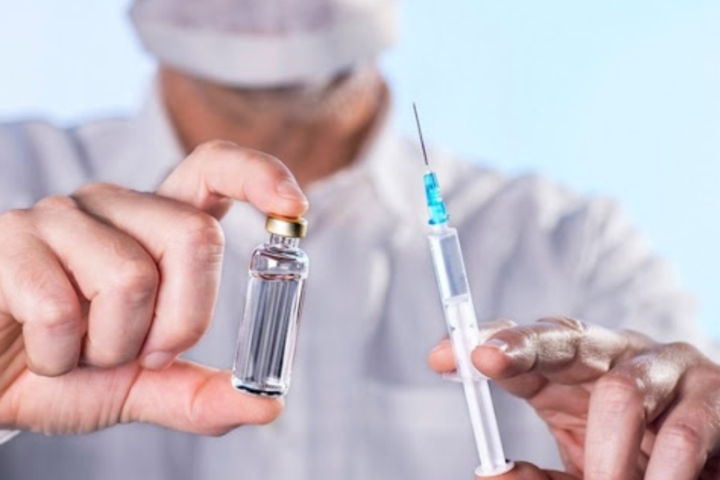 Українців попередили про масову вакцинацію від грипу до другої хвилі коронавірусу