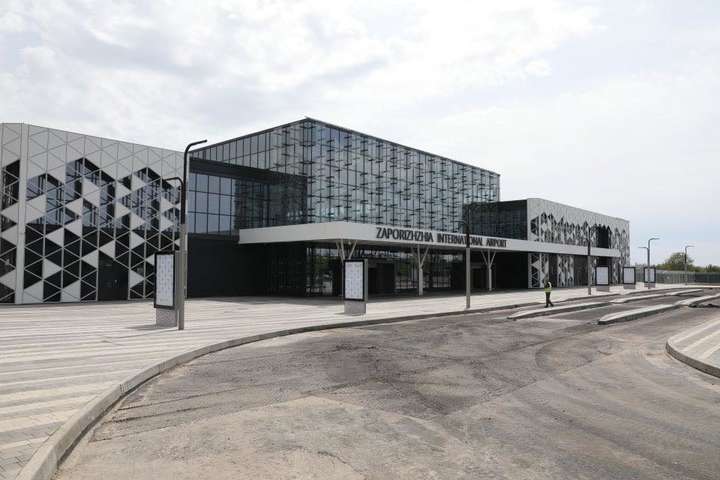 В аеропорту Запоріжжя з'явився новий термінал (фото)