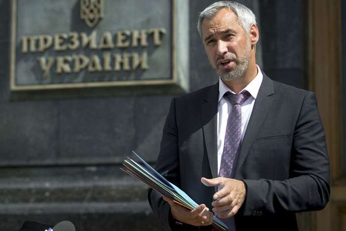 Рябошапка рассказал, как его просили повлиять на дело Стерненко