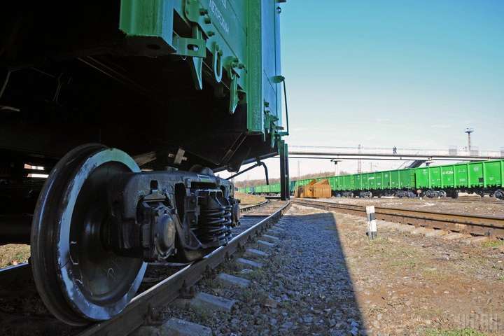 Повышение железнодорожных тарифов усугубит кризис на энергорынке – Донбассэнерго