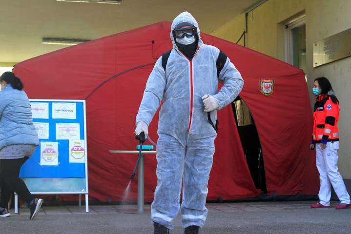 Словенія першою в Європі повідомила про кінець епідемії коронавірусу в країні