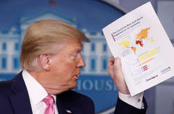 Дональд Трамп хоче зробити вакцину проти Covid-19 безкоштовною