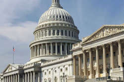 Група реагування вступає в нову фазу, націлену на те, щоби повернути американців до роботи та дозволити підприємствам знову відкритися