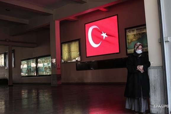 У Туреччині на чотири дні запровадили комендантську годину