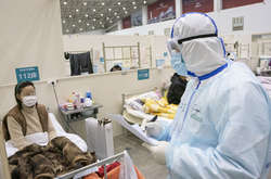  У Китаї було зареєстровано загалом понад 82 тисячі випадків коронавірусу 