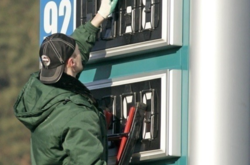 «Бензин має бути по 13 грн». Експерти оцінили поточні ціни на українських АЗС