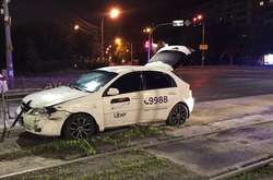  17 травня на перехресті вулиць Лугової та Автозаводської сталася ДТП за участі автомобіля патрульної поліції та автівки служби таксі Uber 