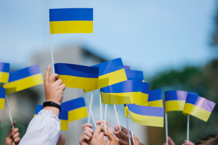 Более 50% украинцев считают движение страны неправильным