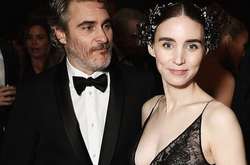 Голливудские звезды, 35-летняя Руни Мара  и 45-летний Хоакин Феникс