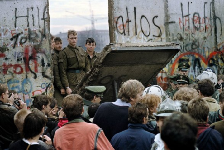 Немецкий телеканал назвал оккупантами советских солдат
