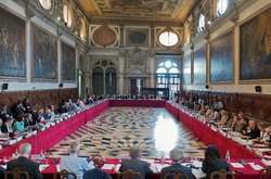 Венецианская комиссия проанализирует законопроект о всеукраинском референдуме