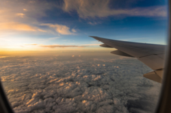 Заборона на польоти та поромне сполучення була введена кілька місяців тому.