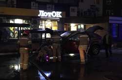 Рятувальники за 20 хвилин ліквідували пожежу в автомобілі Sang Yong