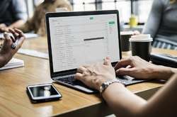  МОЗ надало рекомендації для роботи в офісі під час пандемії 