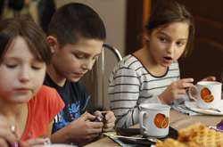 Як захисти дітей під час карантину в Україні? В ЮНІСЕФ розповіли про новий пілотний проект