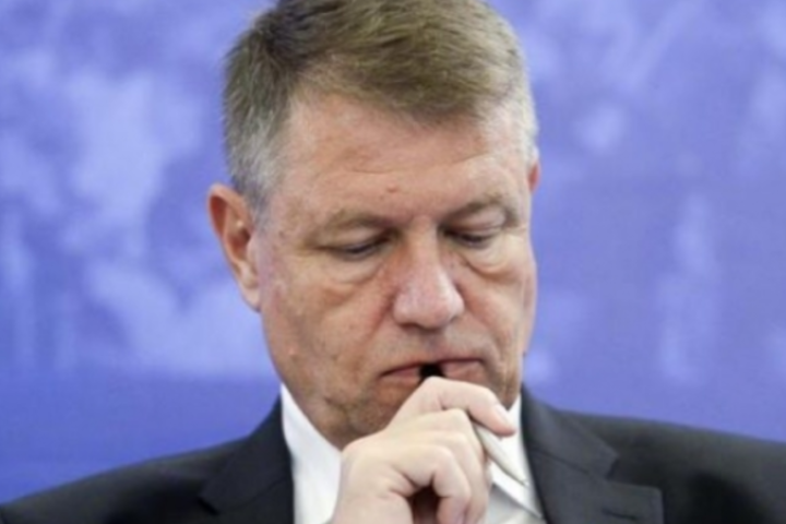 Президента Румунії оштрафували за критичні заяви щодо угорської автономії