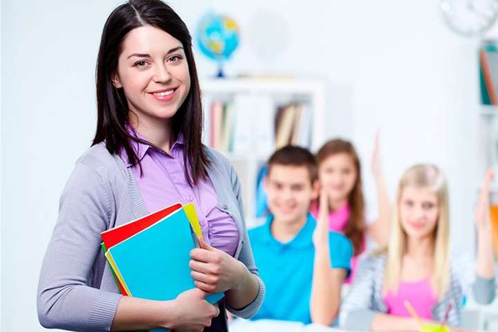 В Україні пропонують створити центри професійного розвитку вчителя