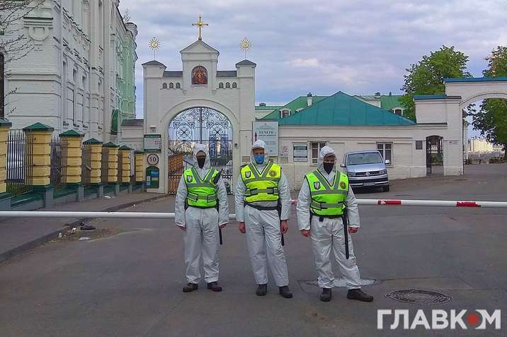 Оговтались від коронавірусу? Московська церква вимагає від уряду відкрити її храми в Україні