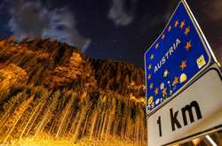 Австрія готова відкрити кордони для туристів