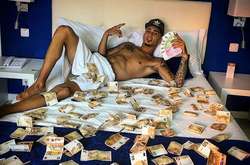 Португальский хип-хоп-исполнитель Давид Мота