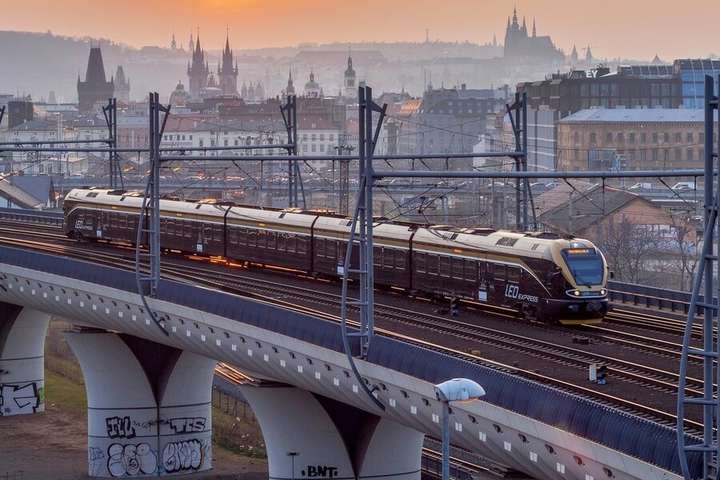 Чехія відновлює міжнародне залізничне сполучення