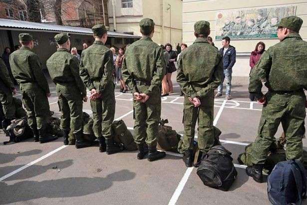 Росія не має права проводити призов до армії в окупованому Криму, – заява ЄС
