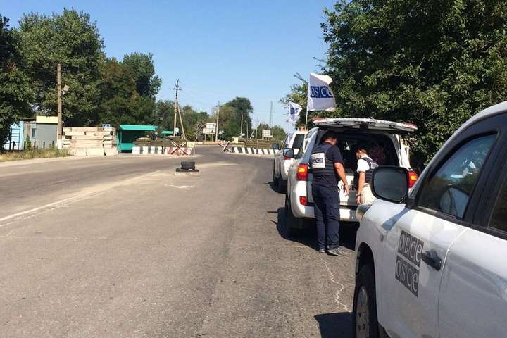 Бойовики вже тиждень не пускають патрулі місії ОБСЄ через блокпости