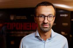 Ціна публічності: Лещенко пояснив, за що отримує 332 тис. грн зарплати