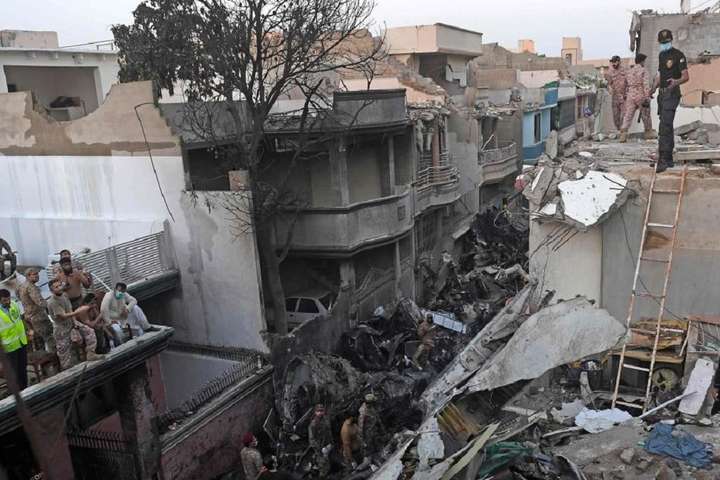 Українців серед жертв авіакатастрофи в Пакистані немає, – МЗС