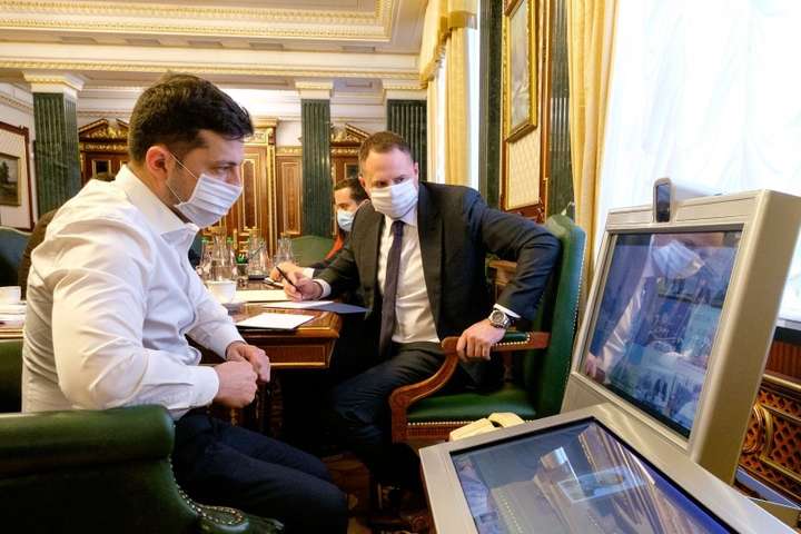 p«Шість областей ще не готові до пом’якшення заходів безпеки. Це Чернівецька, Рівненська, Львівська, Київська області, а також Закарпаття та Волинь» – Офіс Президента/p - У Зеленського обговорили перехід до адаптивного карантину