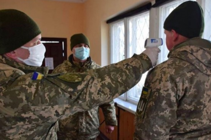 В українській армії за минулу добу коронавірусом захворіли 14 військовослужбовців