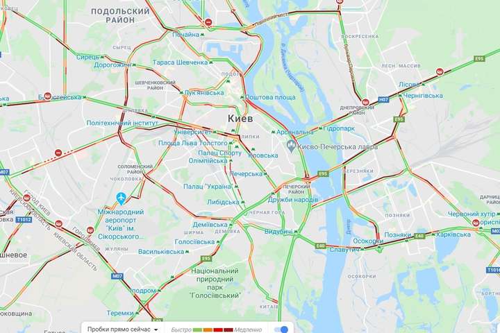 Запуск метро не врятував Київ від колапсу: місто скували затори (карта)