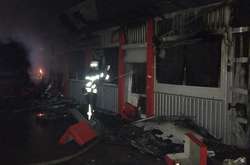 Пожежа у магазині виникла вночі