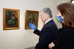 У Музеї Гончара відкрилась виставка картин з родинної колекції Порошенків 