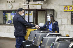 Стало відомо, скільки людей скористалося київським метро за перший день роботи після карантину