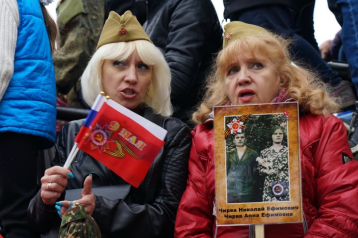 Побєдобєсіє продовжується: у РФ назвали нову дату параду, що мав відбутися 9 травня