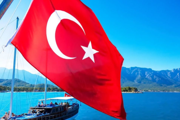 Туреччина назвала дату відновлення пасажирських перевезень з Україною