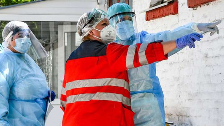 Коронавірус в Україні: за минулу добу захворіло понад 300 людей