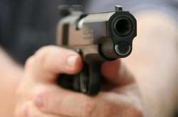 У Харкові поліцейські стріляли по колесах авто ймовірних наркоторговців