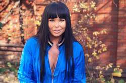 Украинская певица и скрипачка Ассия Ахат