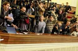 Операторів та фотокореспондентів допускатимуть на балкон зали засідань почергово, - розпорядження