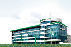 «Дарниця» призупинила виробництво гідроксихлорохіну для лікування Covid-19