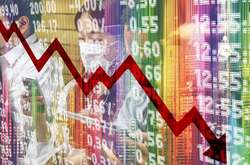 Кабмін погіршив прогноз падіння ВВП в Україні