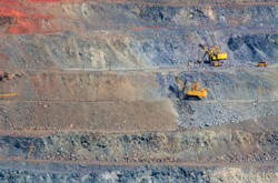 Увеличение ставки ренты на добычу железной руды повысит расходы горнорудных предприятий на 42%, - эксперт